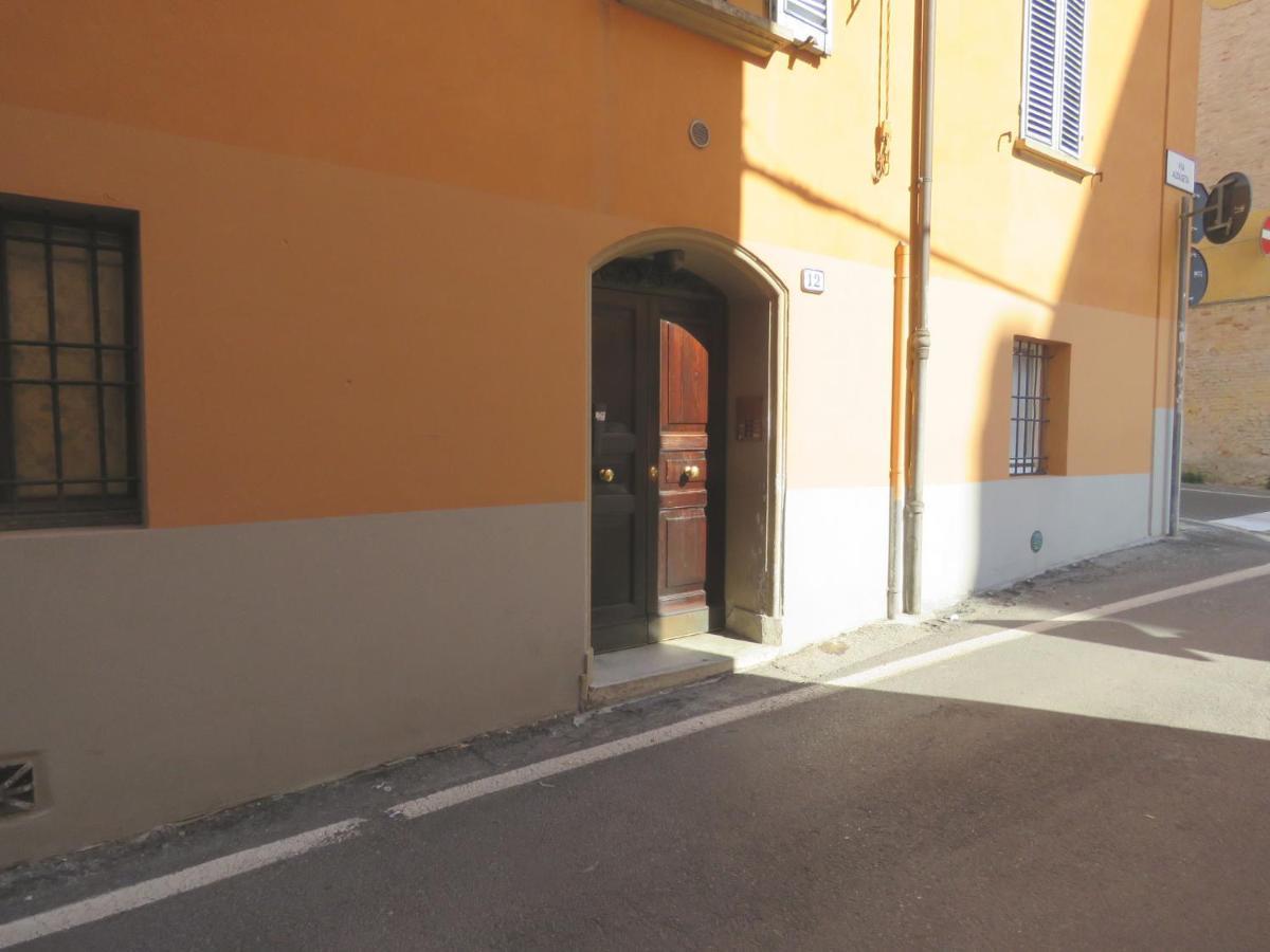 Seta Apartment Bolonia Exterior foto